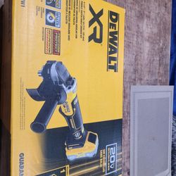 Dewalt Xr New Gen Grinder With 8.0 Power Pack Baterie And Fast Charger $290