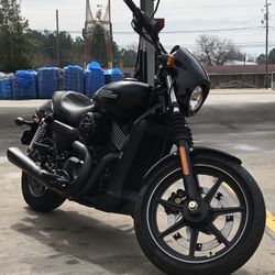 2017 Harley Street 750