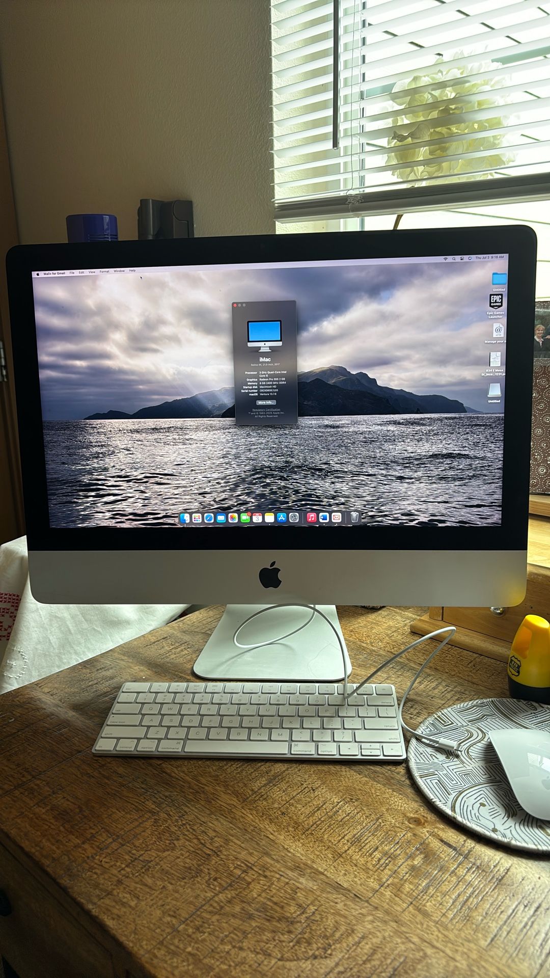 2017 21 Inch Mac Desktop