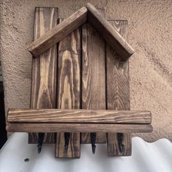 A hand made keys holder