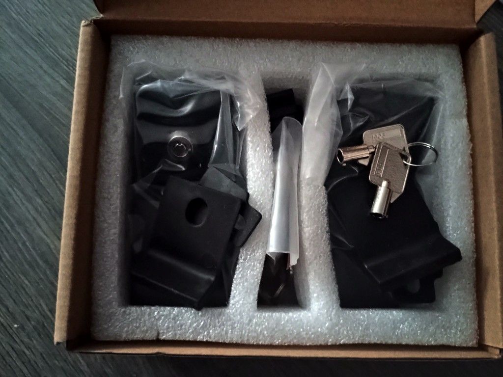 2018-21 Wrangler JL 2020-21 Gladiator JL Locking Hood Catch Kit