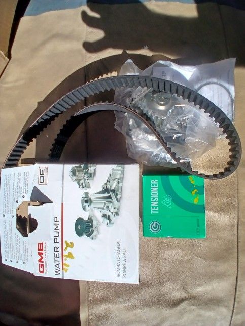 Acrua Car Water Pump, Tensioner, Belt System