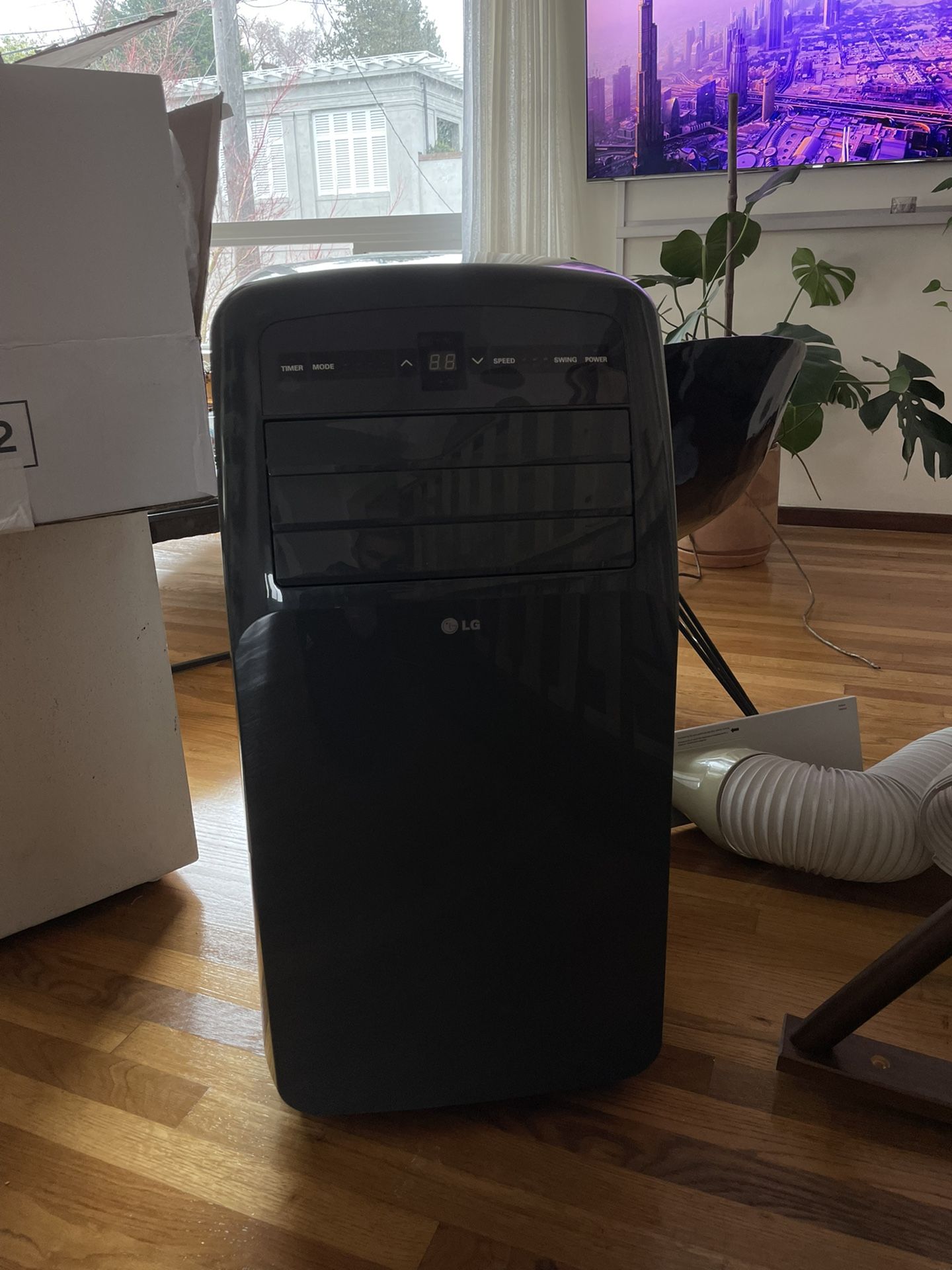 *Pending pickup* LG LP1215GXR 115V Portable Air Conditioner