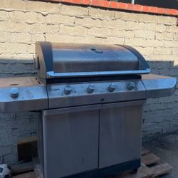 Outdoor Grill 
