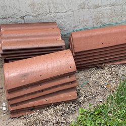 Roof Shingles.  Xtra From My Roof.  $25