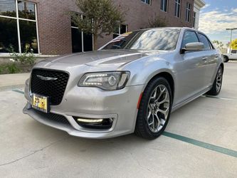 2018 Chrysler 300
