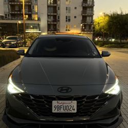 2022 Hyundai Elantra