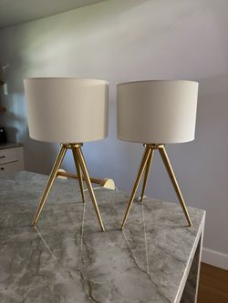Set of 2 Gold Table Lamps