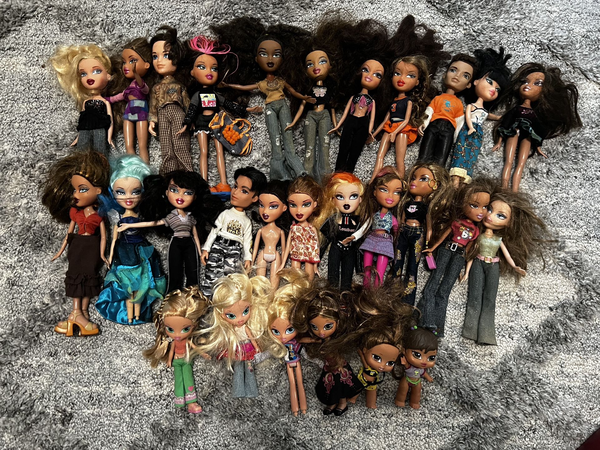 Vintage Bratz Dolls Prices Vary, Read Description
