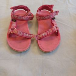 Size 2 Girl's youth pink Teva sandals