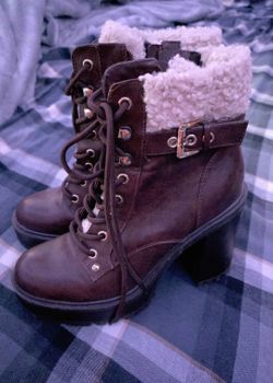 Faux fur boots