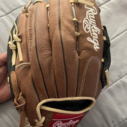 Rawling Baseball Glove 