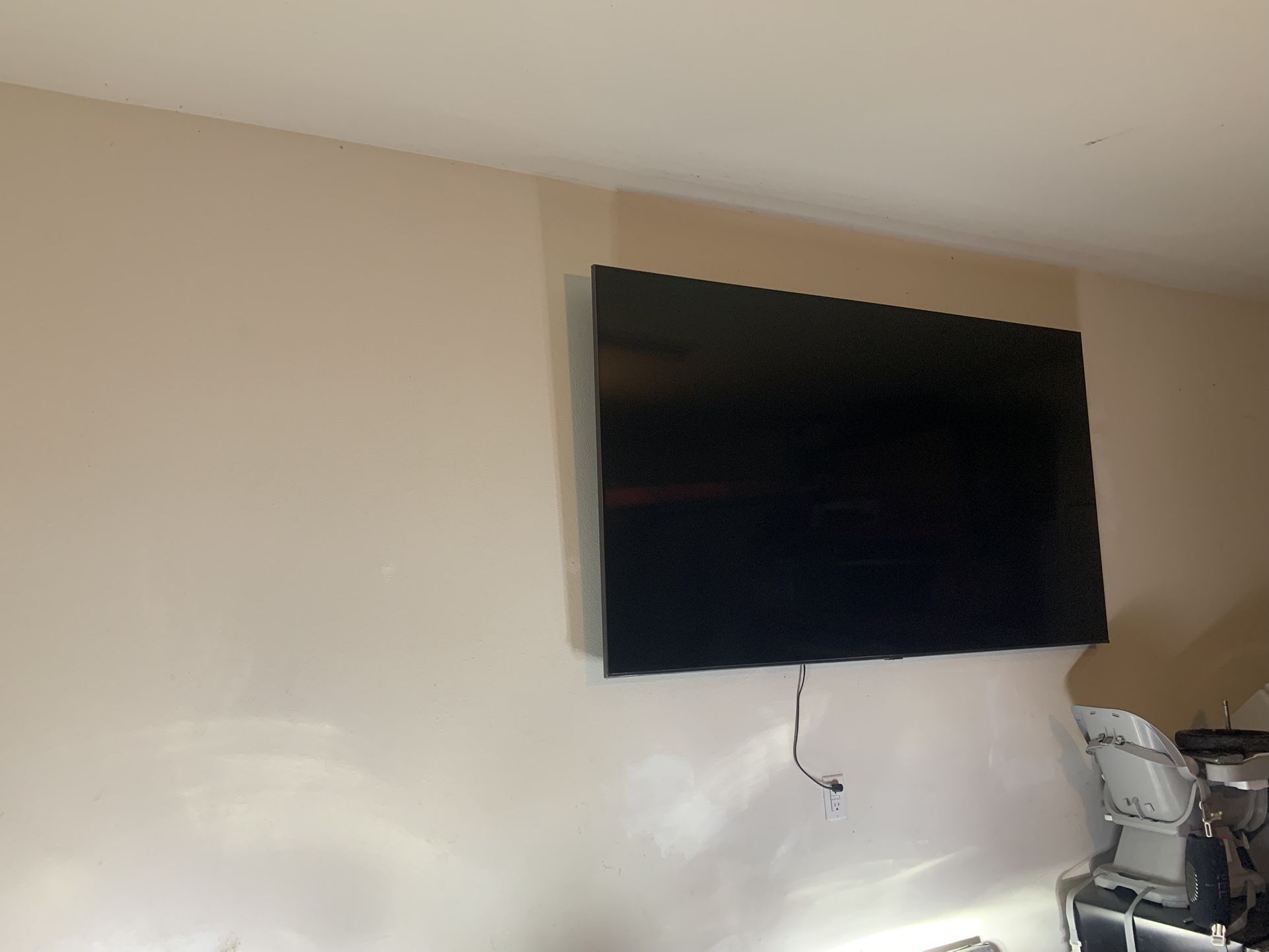 82” Samsung