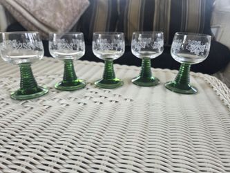 VTG Lot 5 Luminarc France Small Cordial Glasses Green Beehive Stem Etched Grape