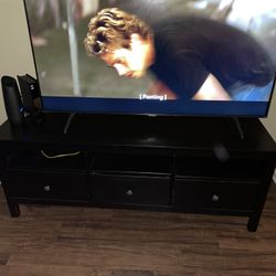 TV Stand.  Black, Amazing Condition