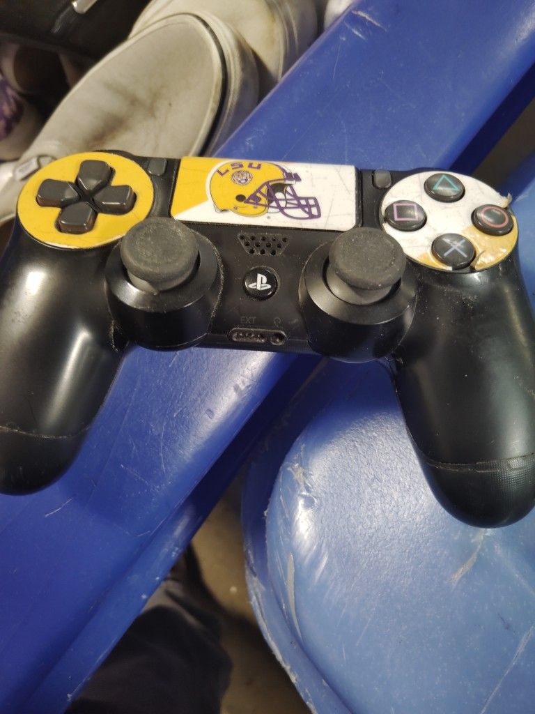 PS4 Controller Not Tested Available N O W $35 Cash