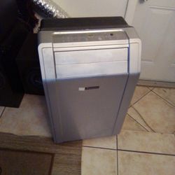 Portable Air Conditioner It Blows  Ice Cold