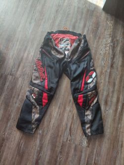 NOFEAR-ROGUE_SERIES YOUTH MOTOCROSS PANTS SIZE 24 IN VERY GOOD CONDITION. $17.00