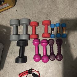 Female Weights ,2xjump Ropes And 5x Stretching Straps