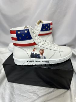 IN HAND TRUMP SHOE- FIGHT FIGHT FIGHT High-Tops (Size M10/W11.5)