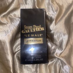 Jpg La male parfume. Jpg black bottle
