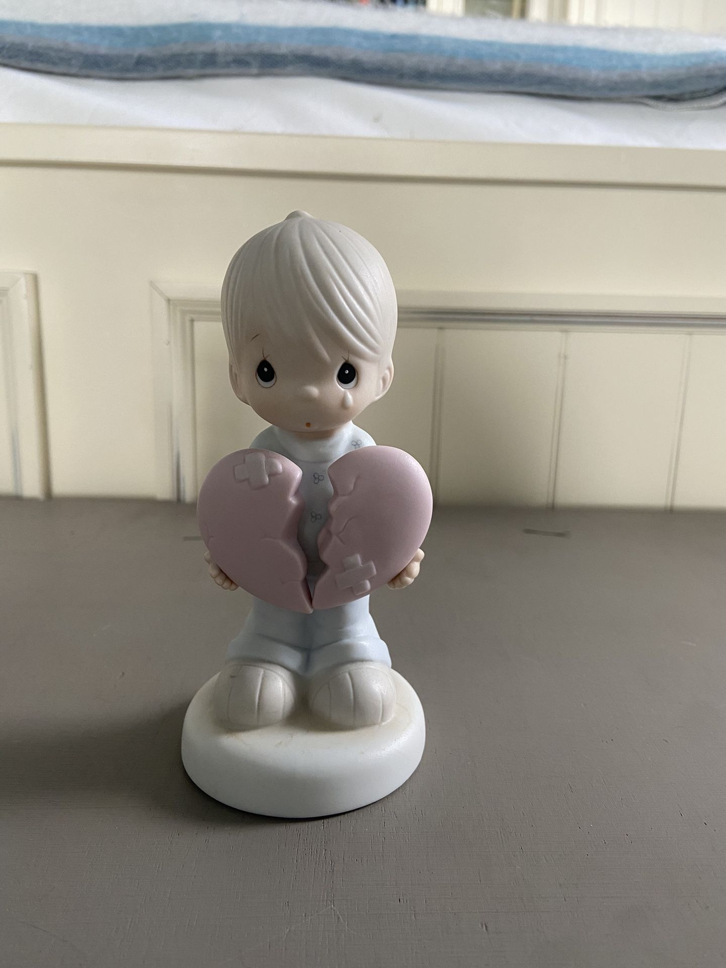 Precious Moments Figurines 