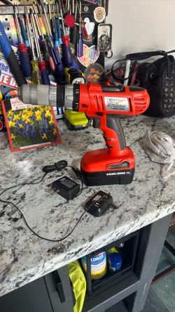 Black & Decker Firestorm 18v Drill