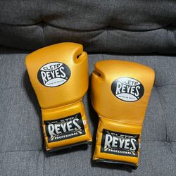 Cleto Reyes Boxing Gloves Yellow 14 Oz Laced