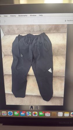 Adidas pants like new worn