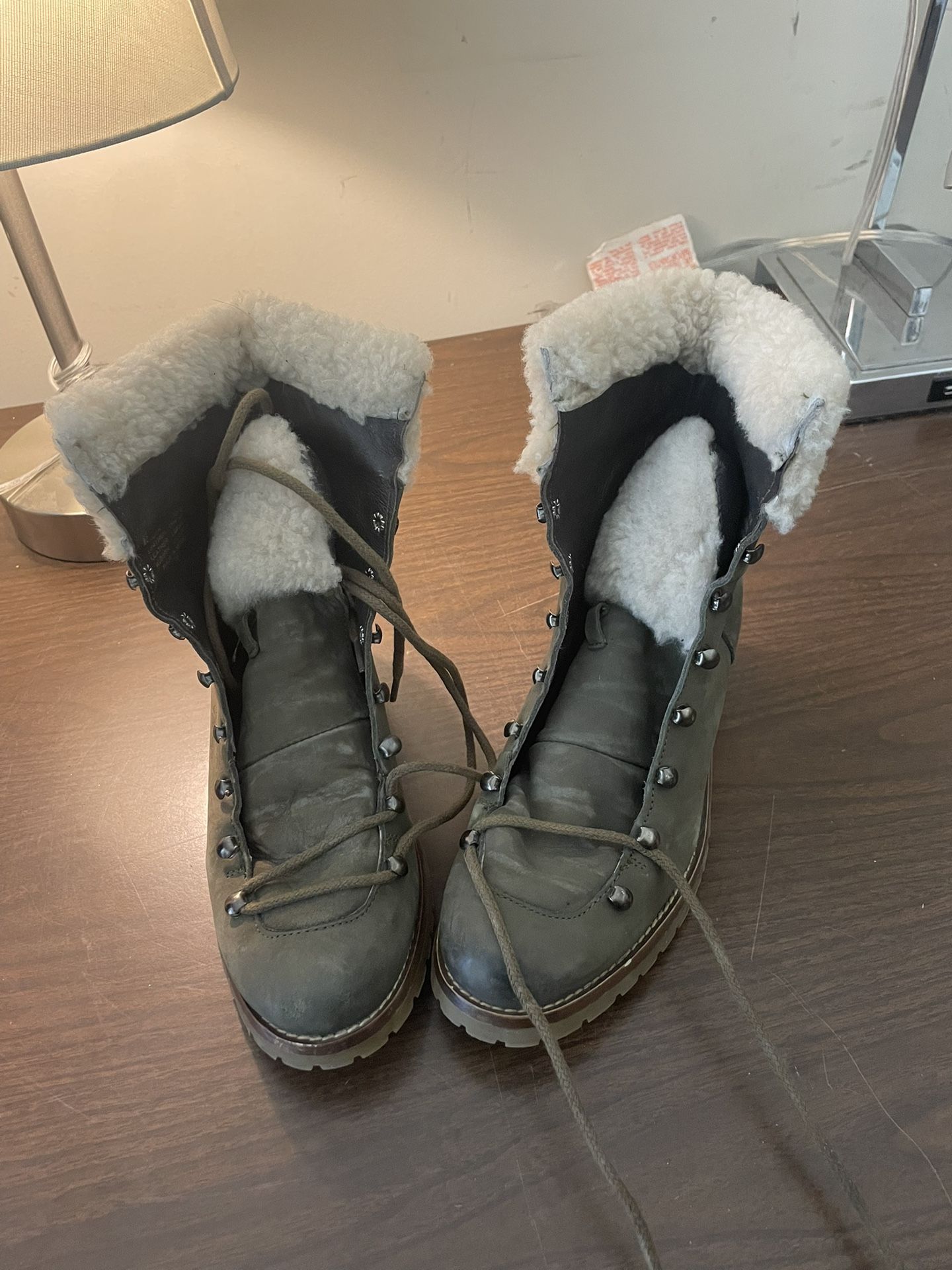 Steve Madden Boots