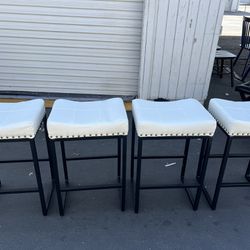 24” Counter Stools Set Of 4