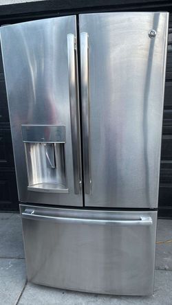 Refrigerator and washer and dryer in great working condition