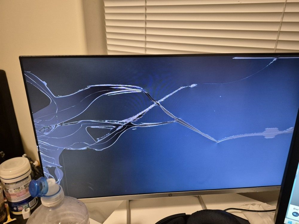 HP M24f FHD Monitor