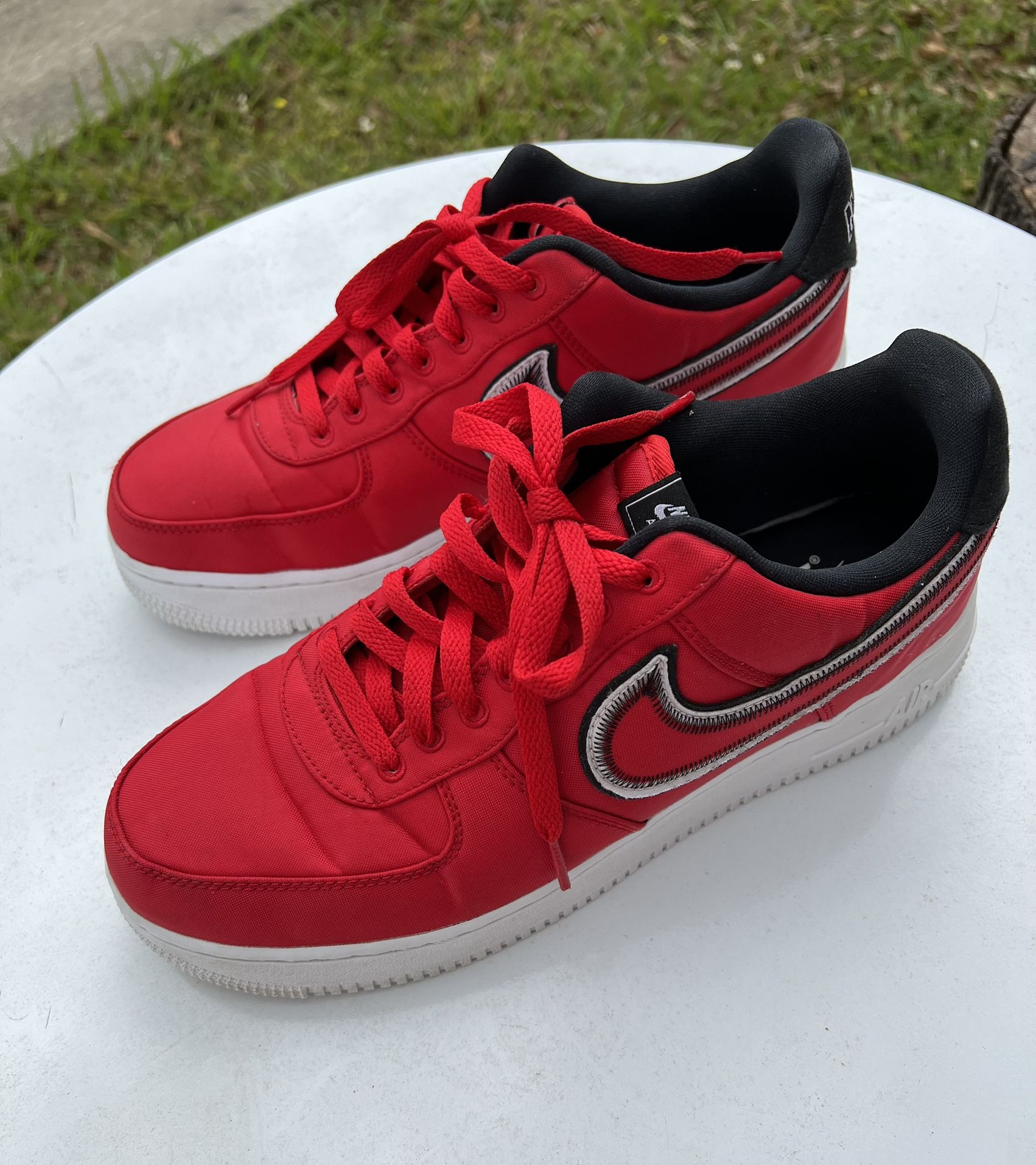Nike Air Force Reverse Stitch University Red