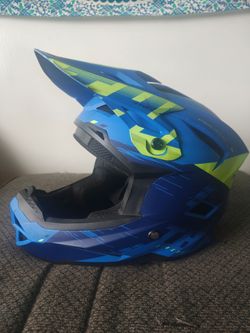 THH Moto Helmet Large