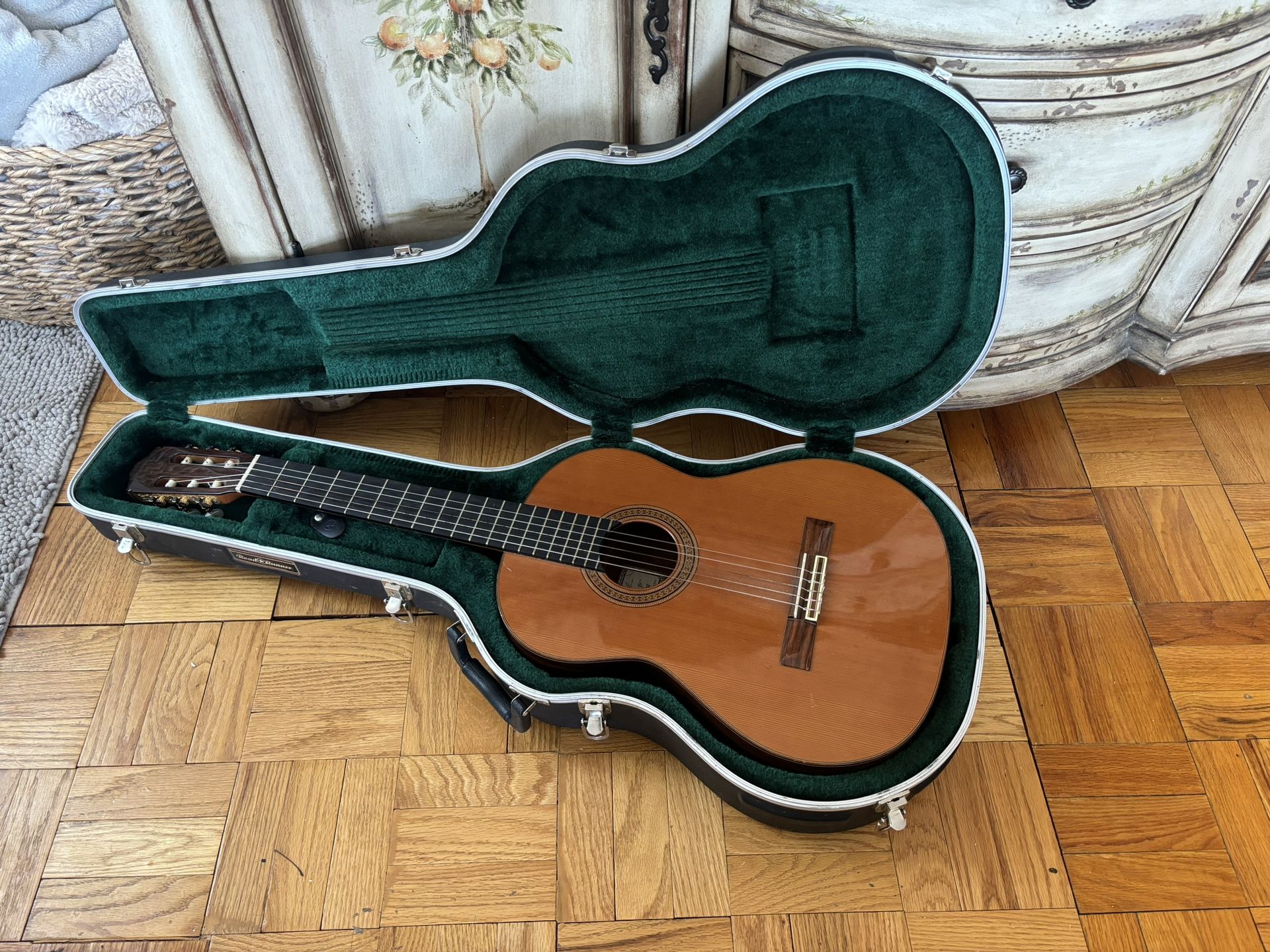 2006 Cordoba 45r Classical Guitar