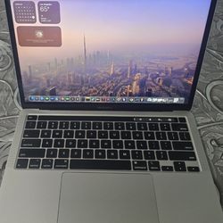 13 Inch MacBook Pro 13" 2020  i7 2.3 GHz 500 GB 16 GB RAM open for iphone trades or offers