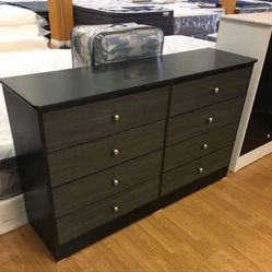8 Drawer Dresser /Comoda 8 Cajones 