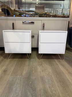 Living Spaces Ainsley White 20" 2-Drawer Nightstand