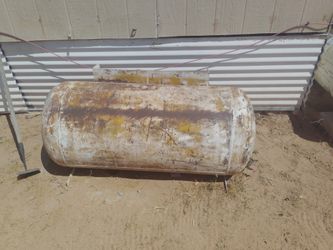 Propane Tank In Good Condition Must Pick Up In Chaparral 
