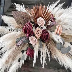 Beautify Your Wedding with Elegant Accessories! worker everybody