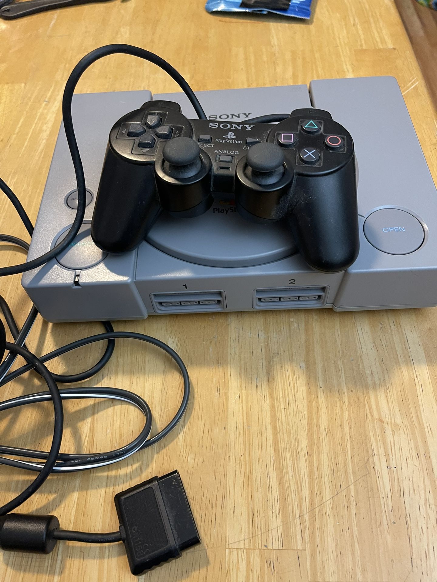 PS1 With PS2(works with the PS1) DualShock Controller Sand HDMI Converter