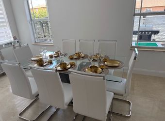 Dining room set