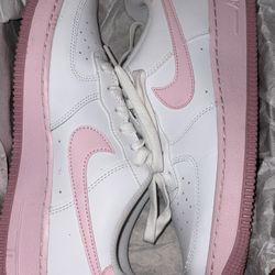 nike air force 1s (white/pink) 
