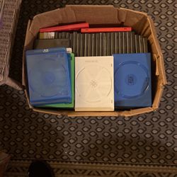 Empty DVD/blue ray cases ( 70 Plus )