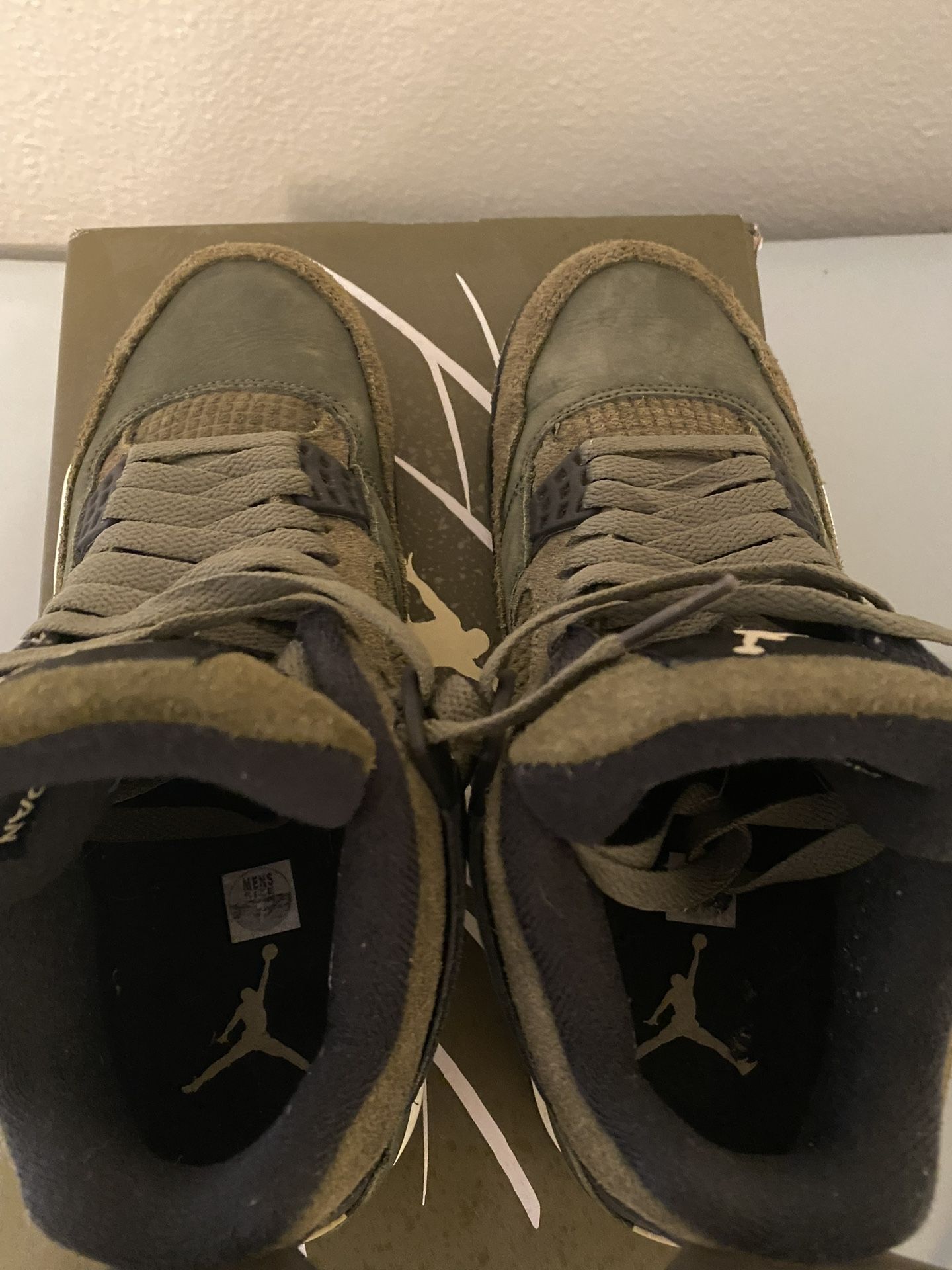 Olive Craft Jordan 4 Size 7 Men's