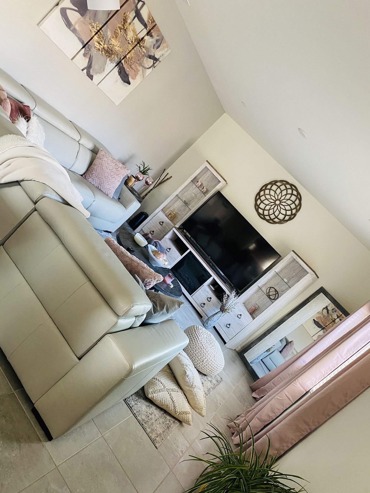 75” TV LG