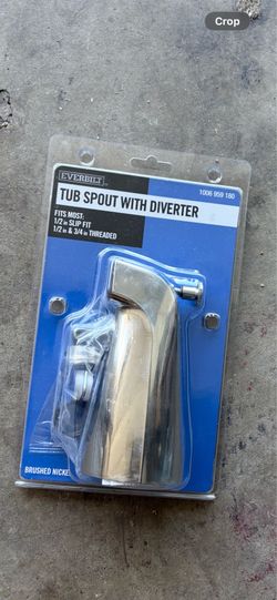 Tub spout with diverter