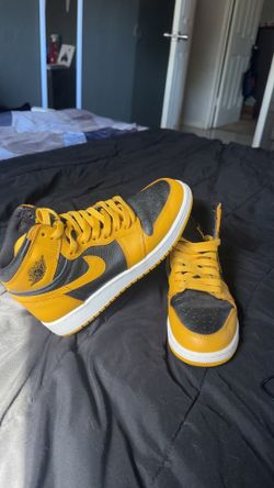 Jordan Retro 1 Pollen Size 5Y