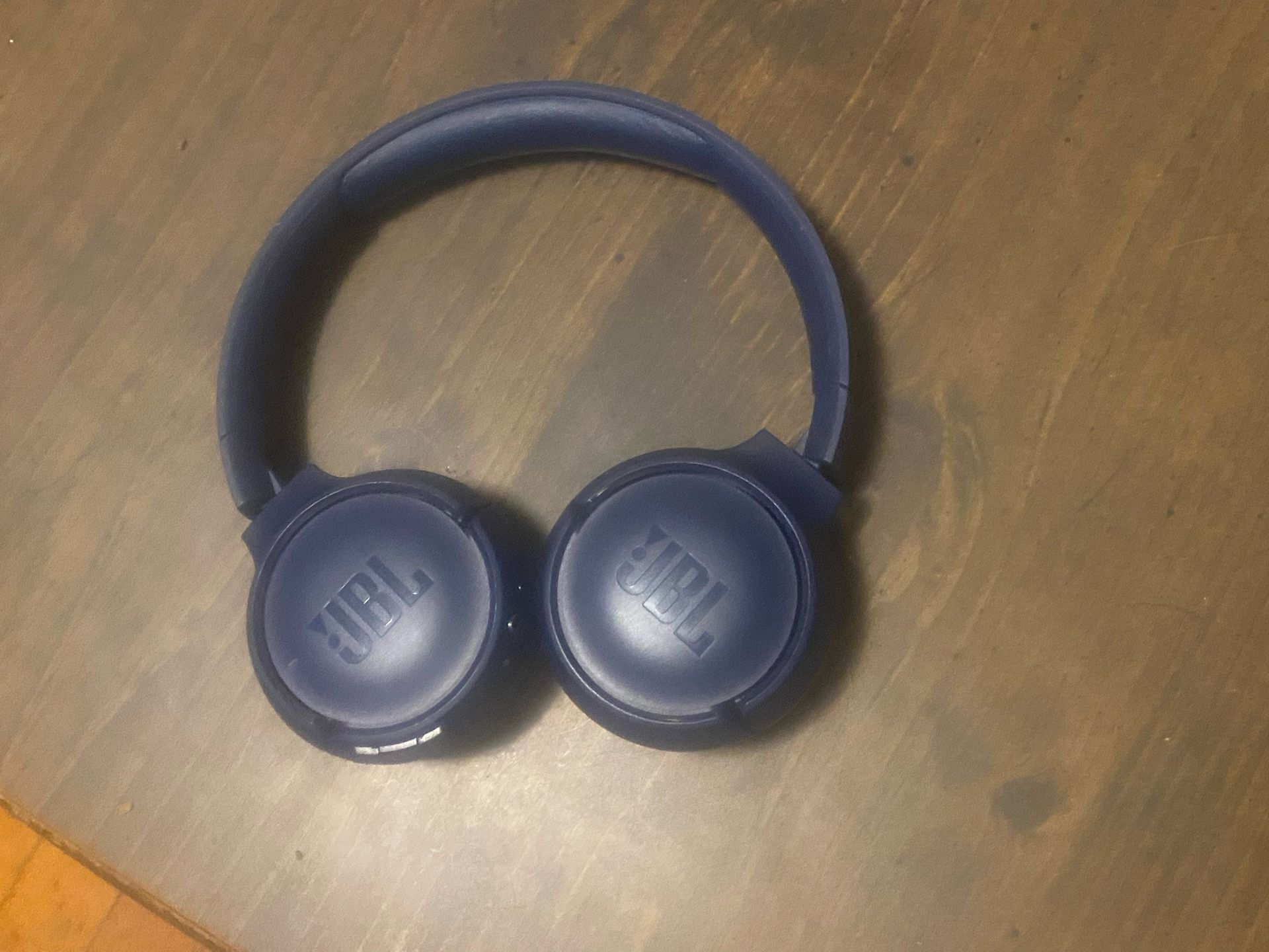 JBL Bluetooth Headphones 